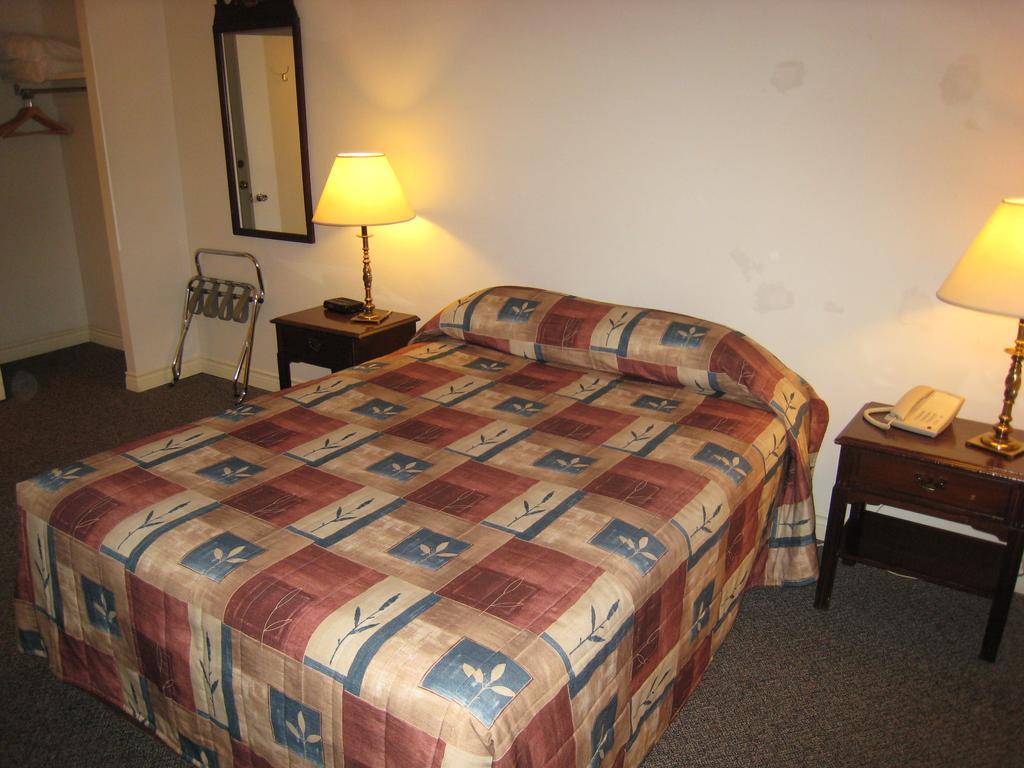 Downtowner Motor Inn Creston Rom bilde