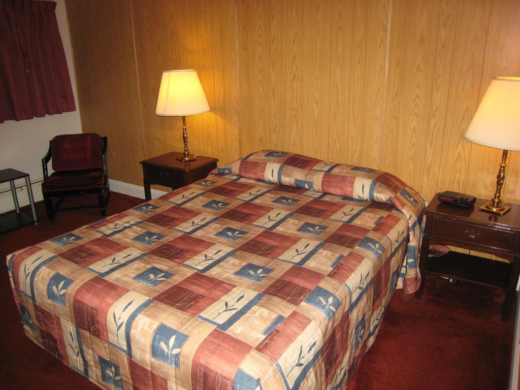 Downtowner Motor Inn Creston Rom bilde