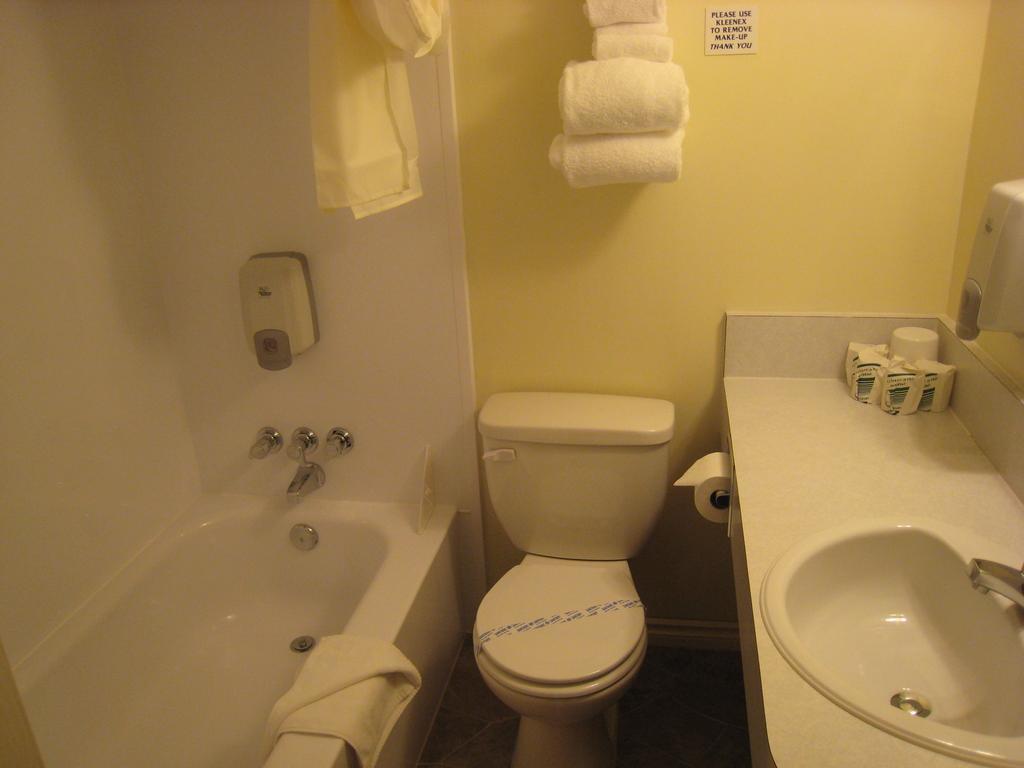 Downtowner Motor Inn Creston Rom bilde