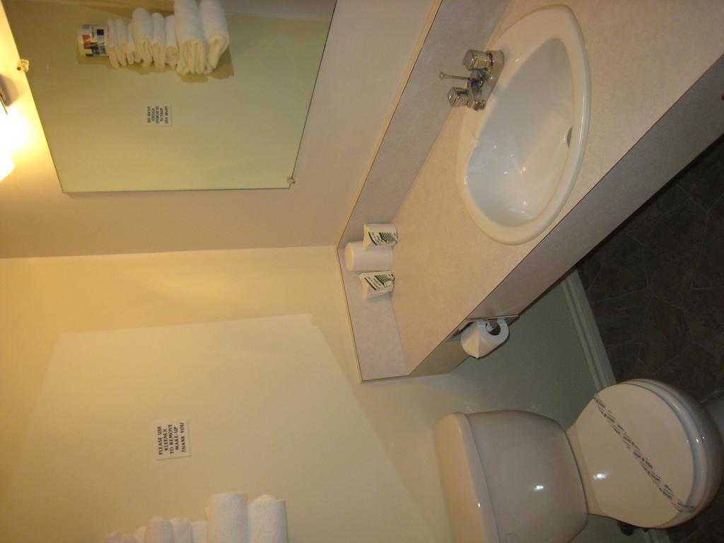 Downtowner Motor Inn Creston Rom bilde