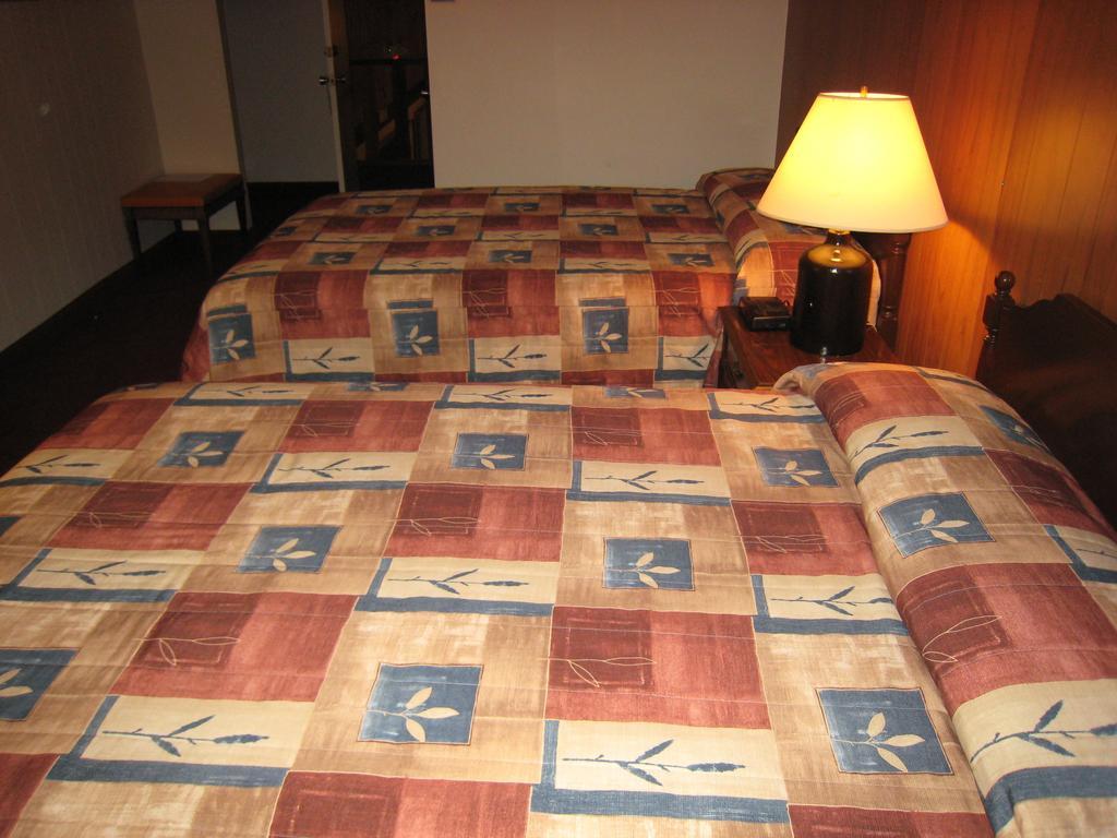 Downtowner Motor Inn Creston Rom bilde